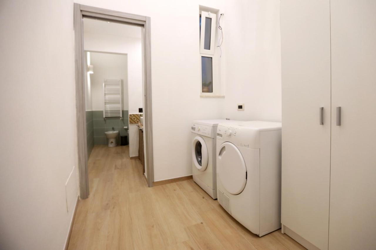 La Casetta Delle Scienze Suite Palermo Bagian luar foto